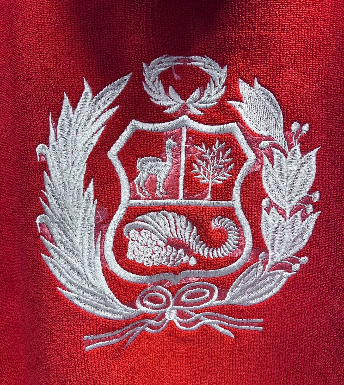 ESCUDO ROJO ADULTO ML UNISEX - Imagen 3