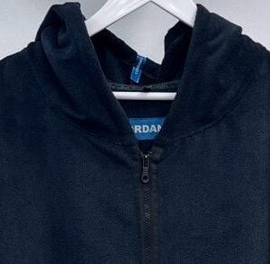 (XL) NEGRO C/CIERRE.