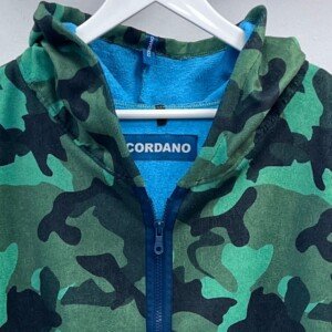 CAMUFLADO C/CIERRE VERDE ADULTO ML UNISEX.
